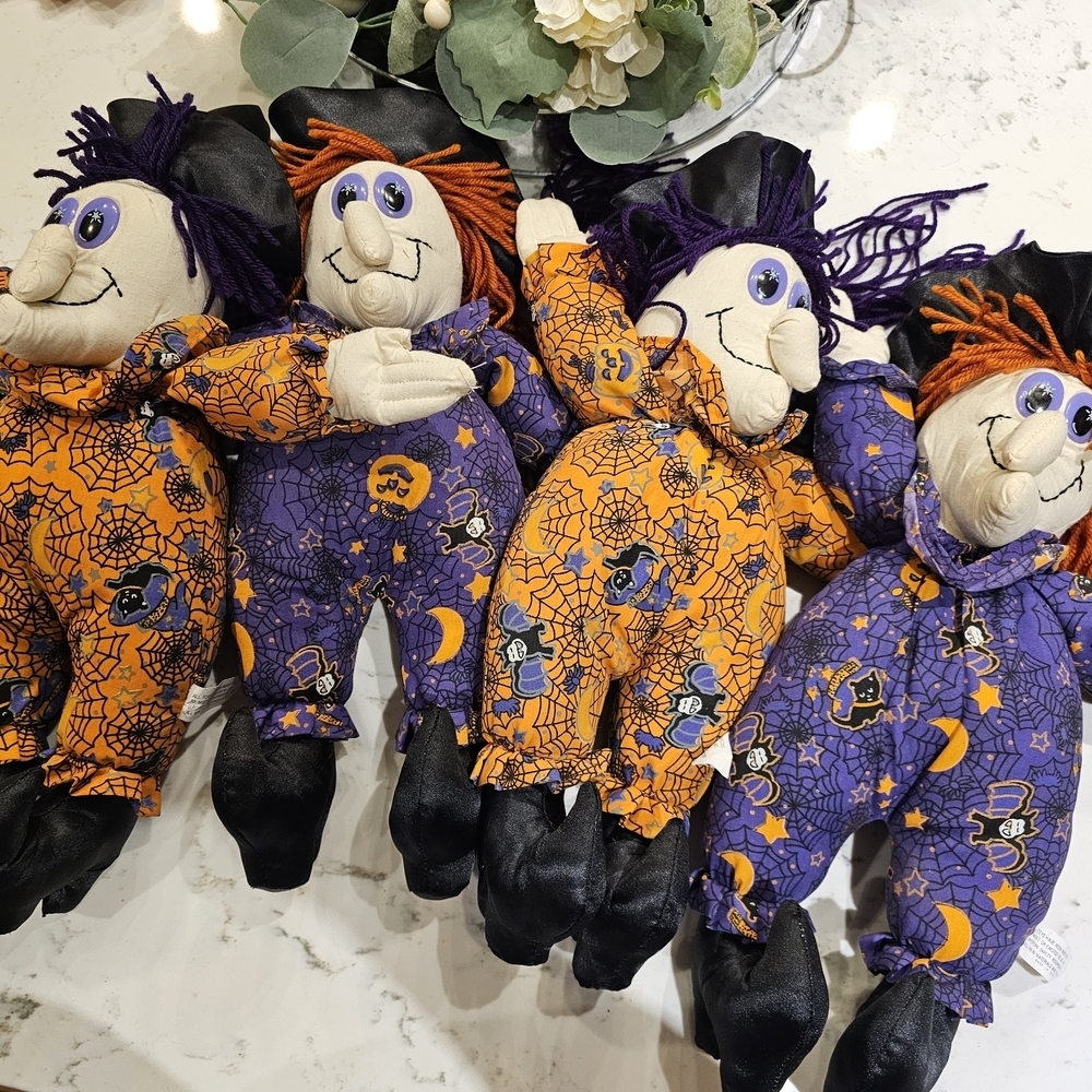 Halloween Witches Set